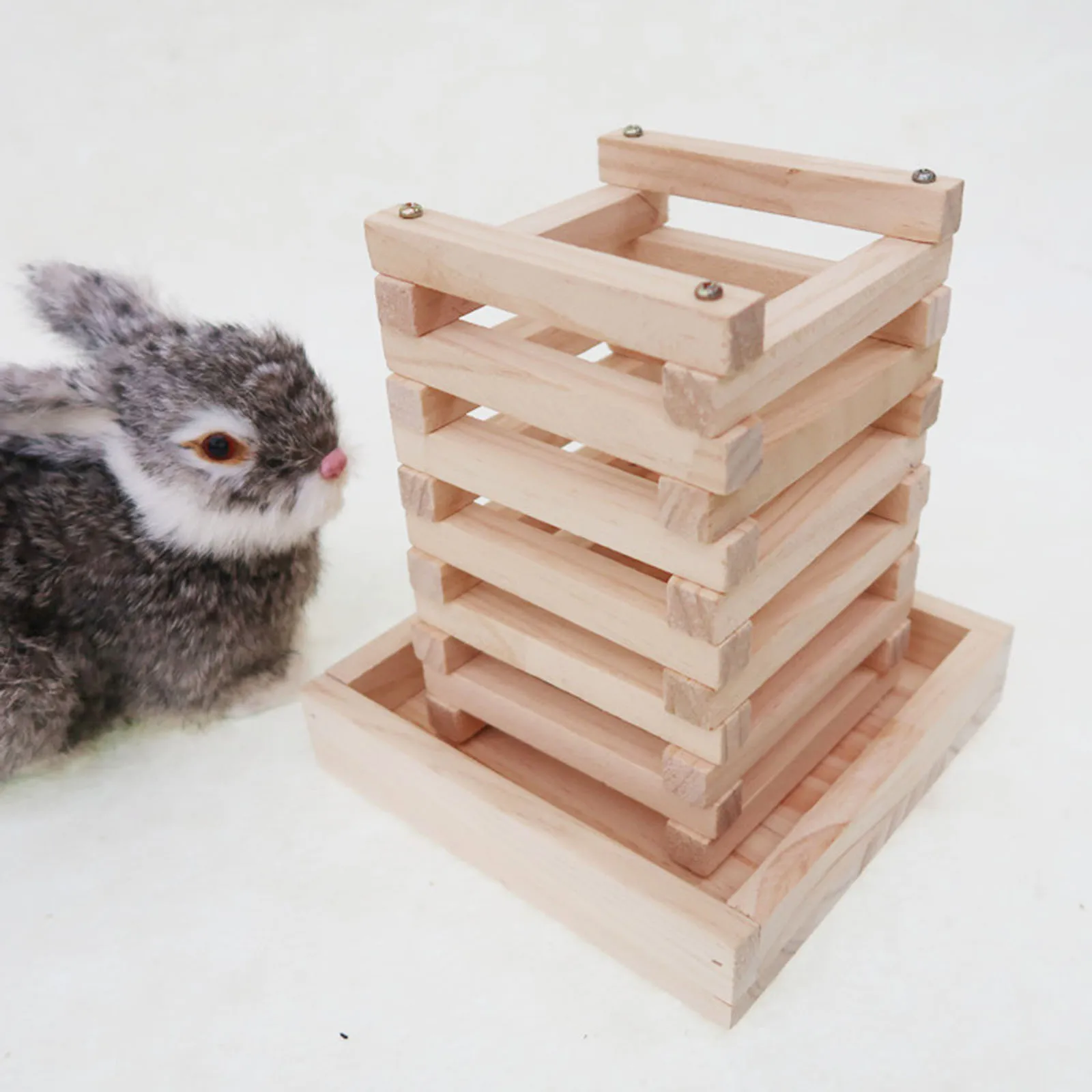 Mangeoire en bois naturel pour distribuer du foin aux lapins, hamster... – Image 4